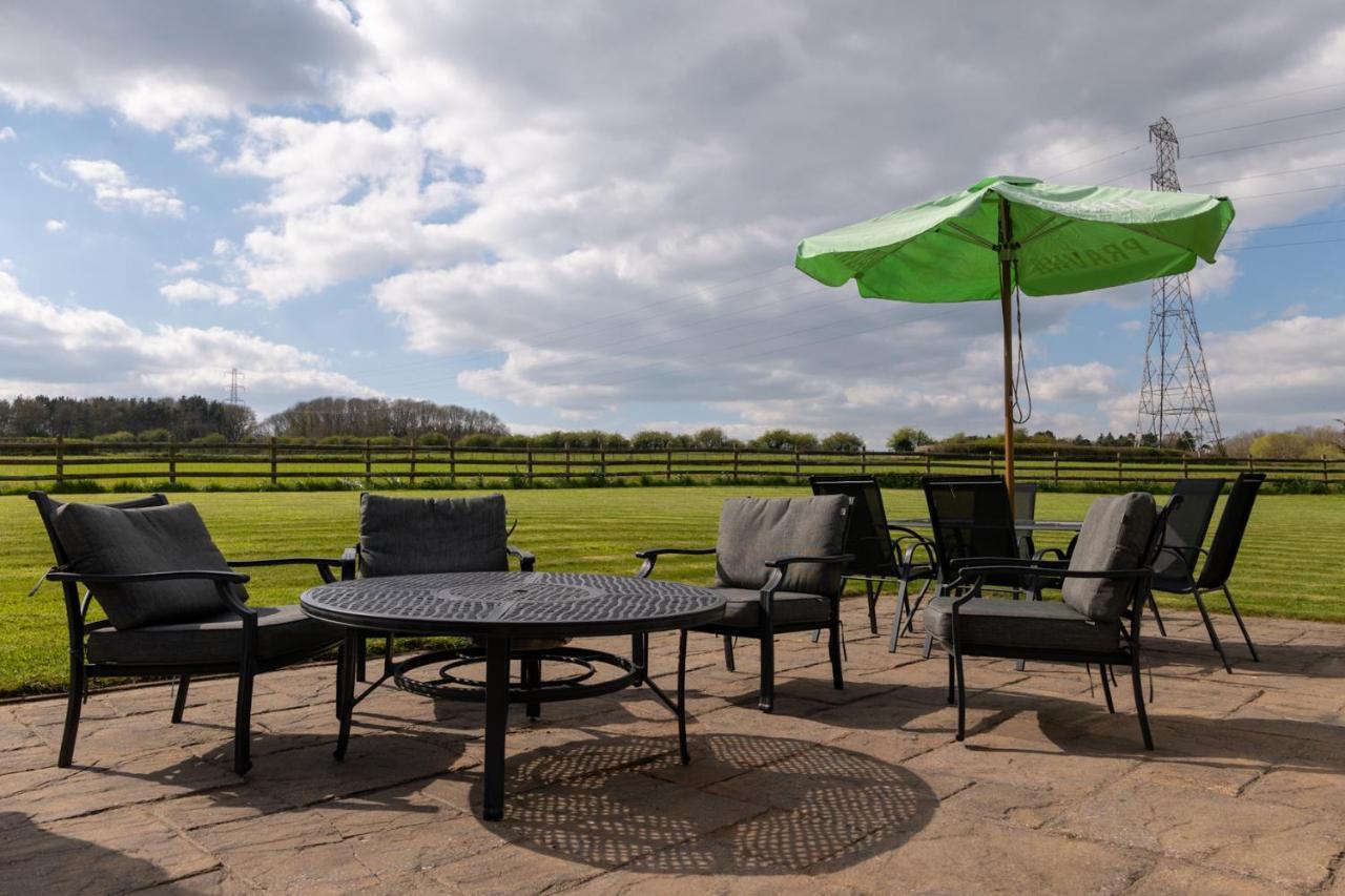 Tixall Manor Farm Stafford Eksteriør bilde